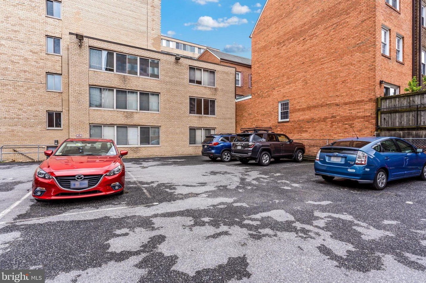 922 24th St Nw #34, Washington, DC 20037