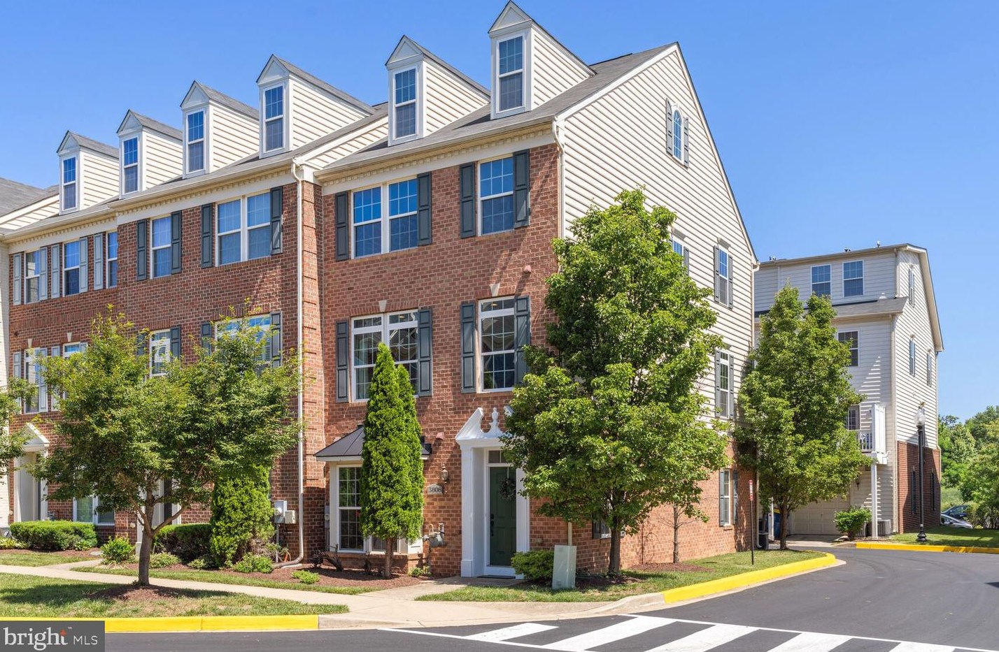 3808 Hansberry Ct, Washington, DC 20018-3835
