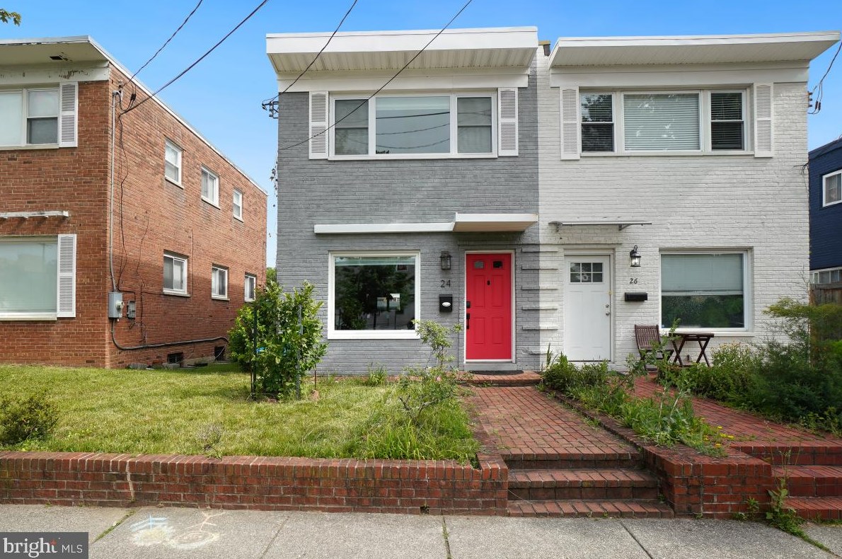 24 Sheridan St, Washington, DC 20011-1412
