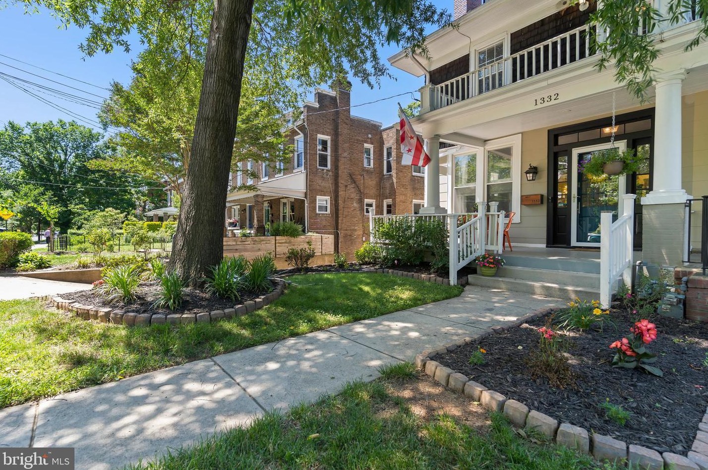 1332 Newton St Ne, Washington, DC 20017