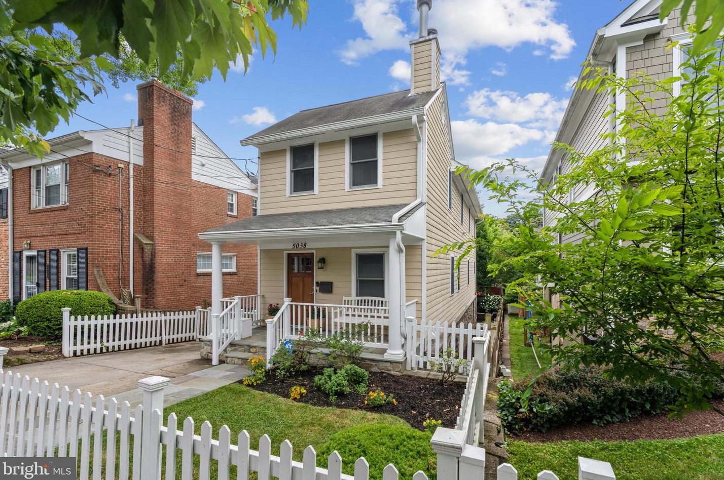 5038 Sherier Pl Nw, Washington, DC 20016