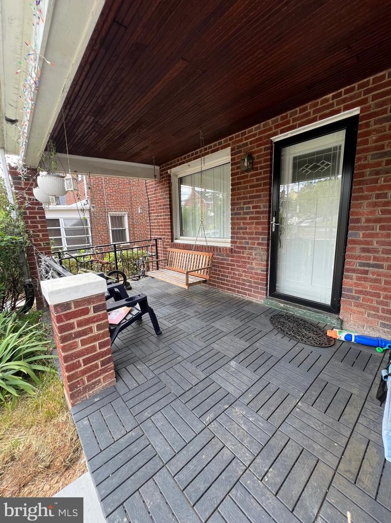 44 Burns St, Washington DC  20019-3359 exterior