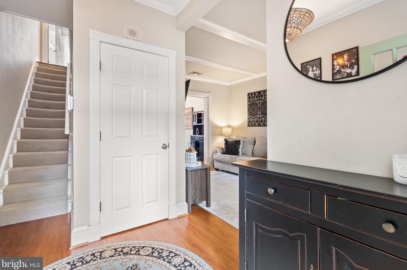 2129 Newport Pl, Washington, DC 20037-3002