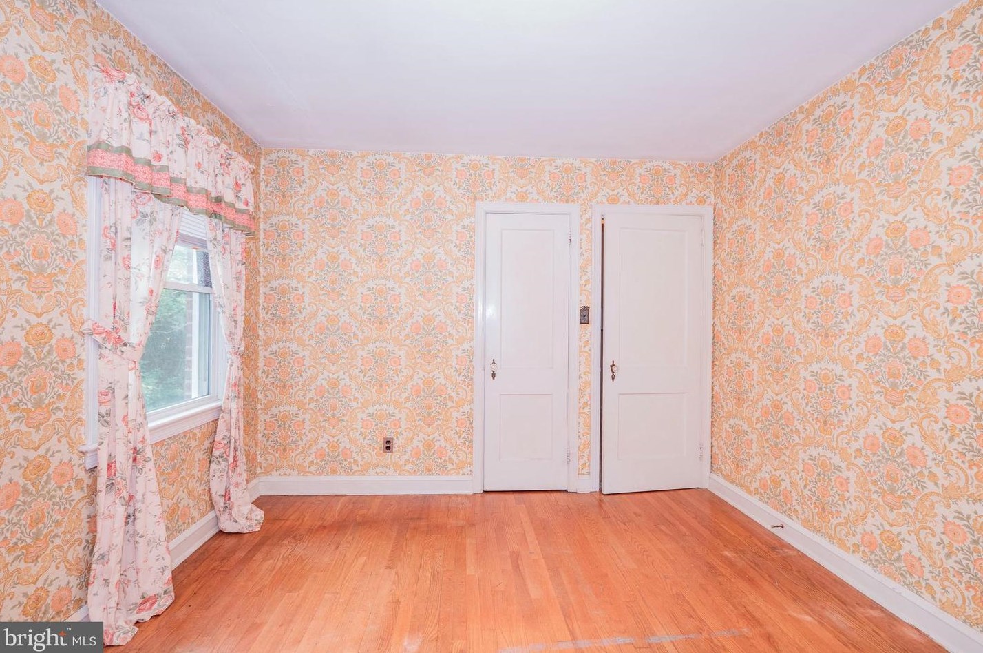 3669 Camden St, Washington DC 20020-1271 exterior