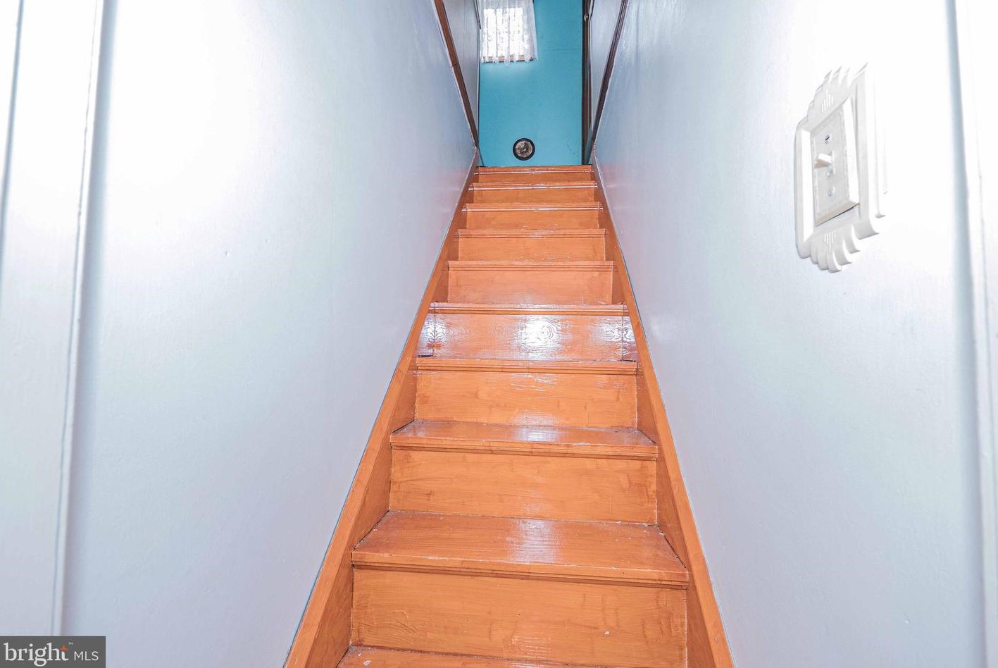 3669 Camden St, Washington DC 20020-1271 exterior