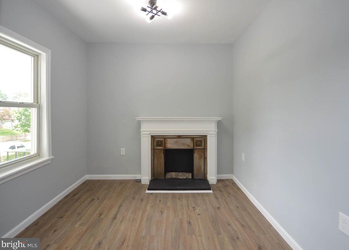 48 53 Pl, Washington DC 20019-6532 exterior