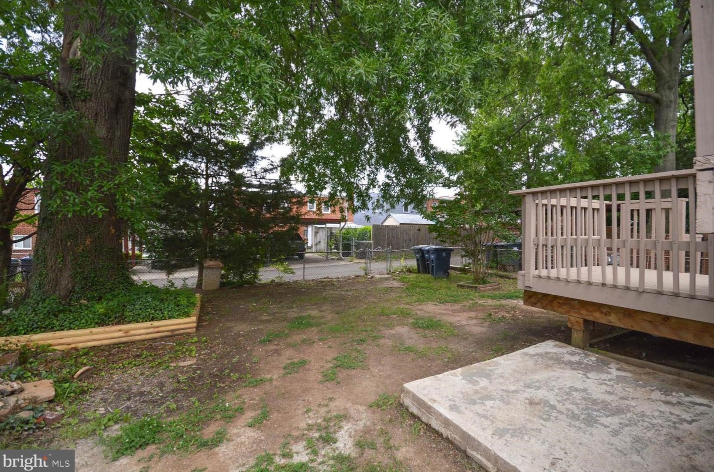 48 53 Pl, Washington DC 20019-6532 exterior