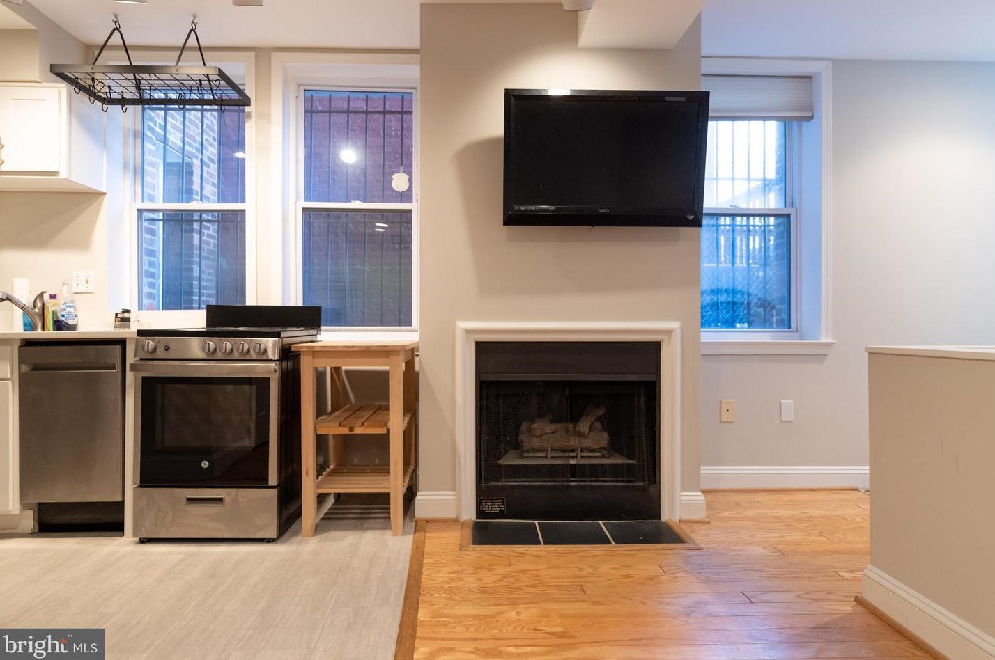 1731 Willard St Nw #102, Washington, DC 20009