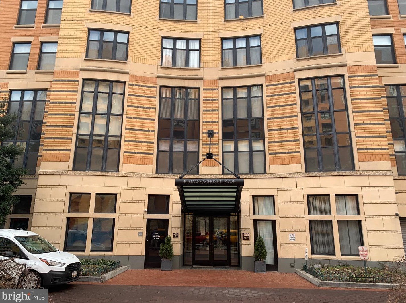 400 Massachusetts Ave Nw #409, Washington, DC 20001