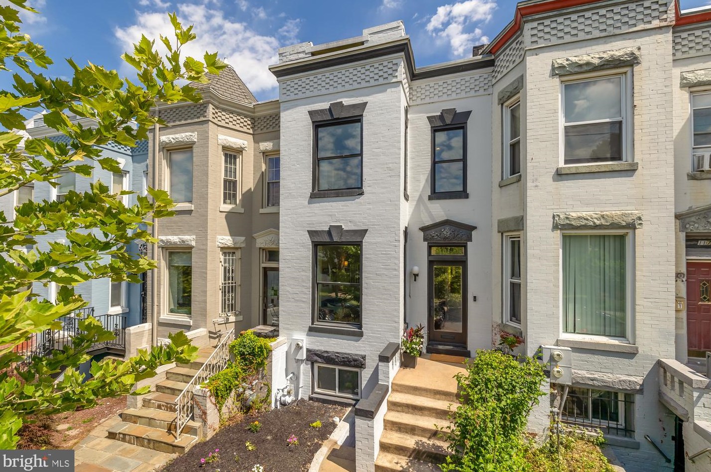119 Adams St, Washington, DC 20001-1610