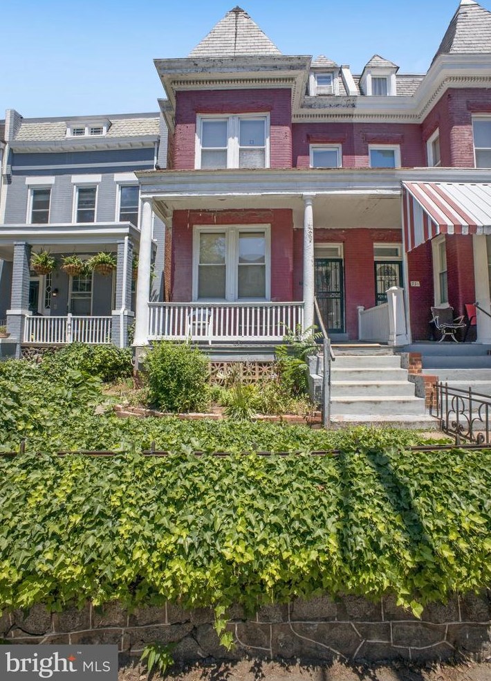723 Rock Creek Church Rd, Washington, DC 20010-1616