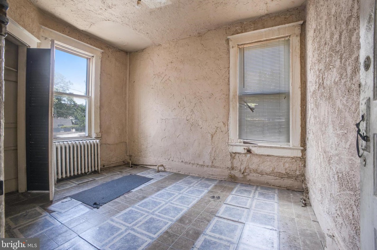 723 Rock Crk Church Rd, Washington DC  20010-1615 exterior