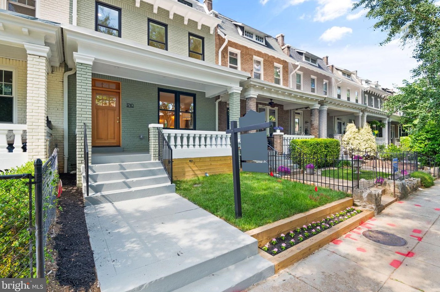 1710 Bay St, Washington, DC 20003-1646