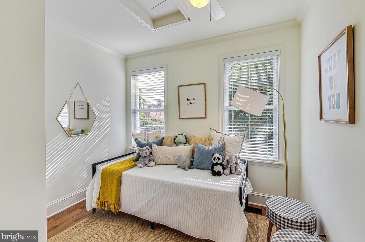 24 16th St, Washington DC  20003-1501 exterior