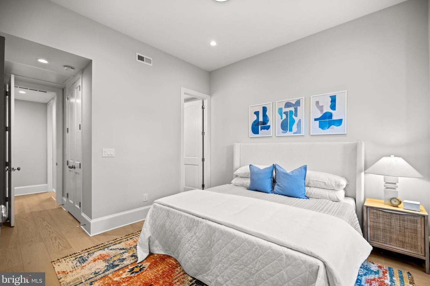 133 P St, Washington DC  20001-1115 exterior