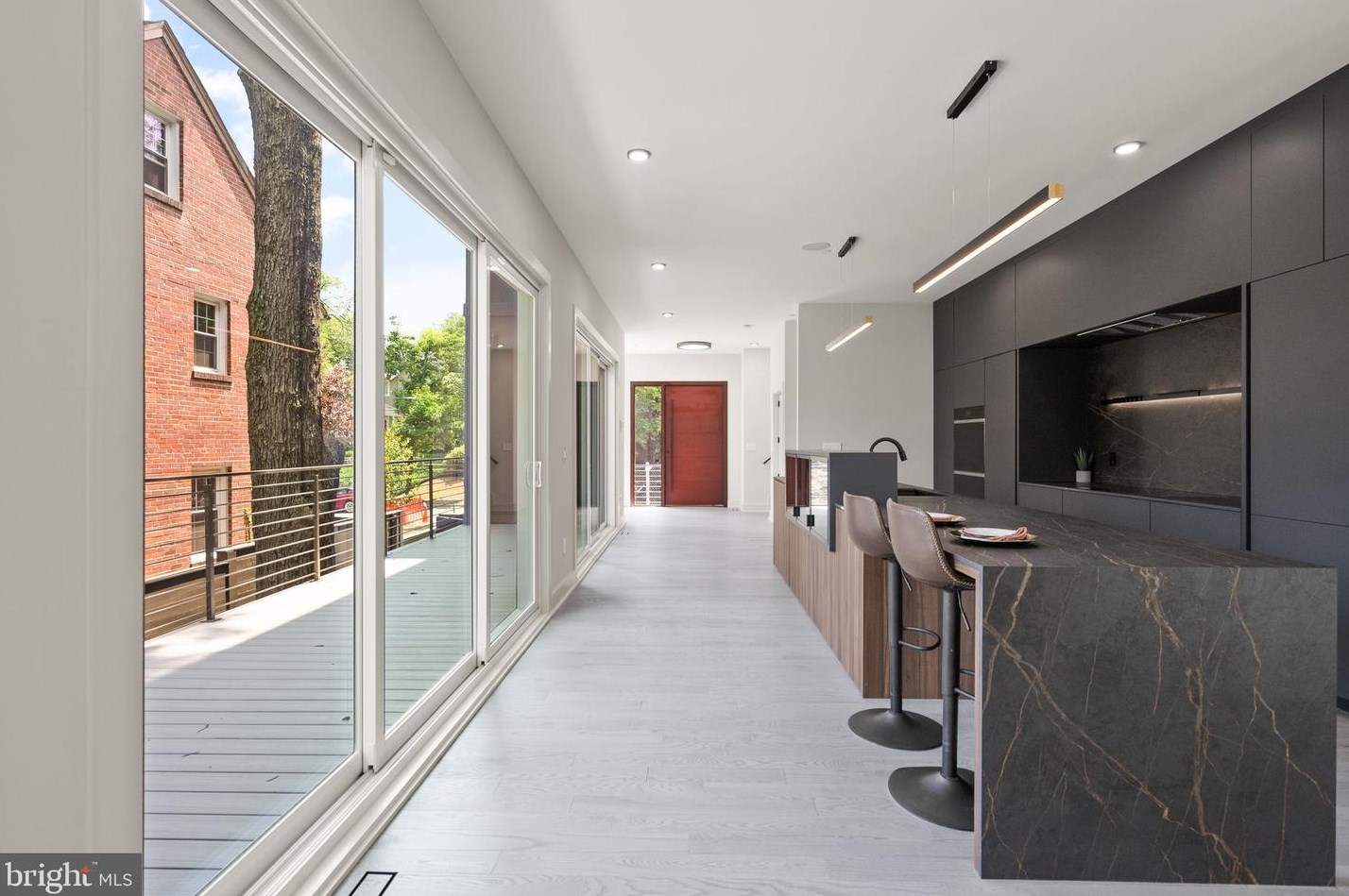 6118 30th St, Washington DC  20015-1512 exterior