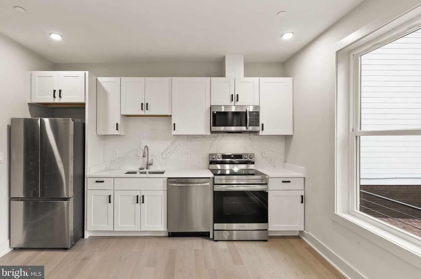 6118 30th St, Washington DC  20015-1512 exterior