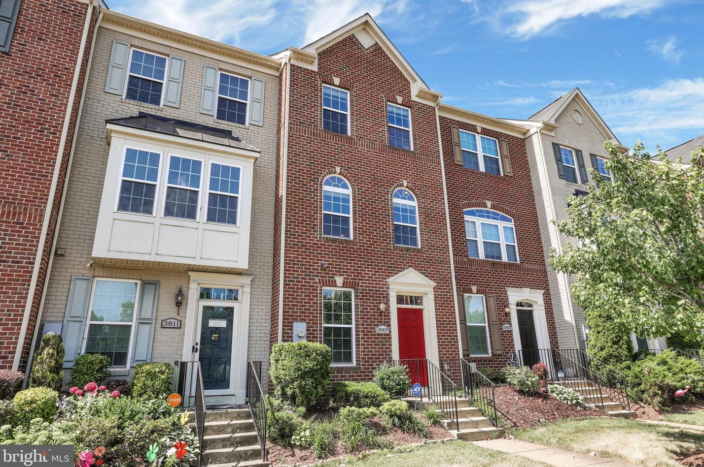 3809 Commodore Joshua Barney Dr Ne, Washington, DC 20018