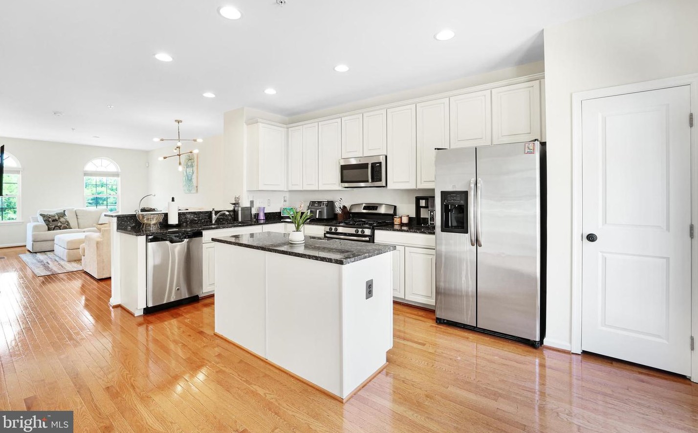 3809 Commodore Joshua Barney Dr, Washington DC  20018-3836 exterior