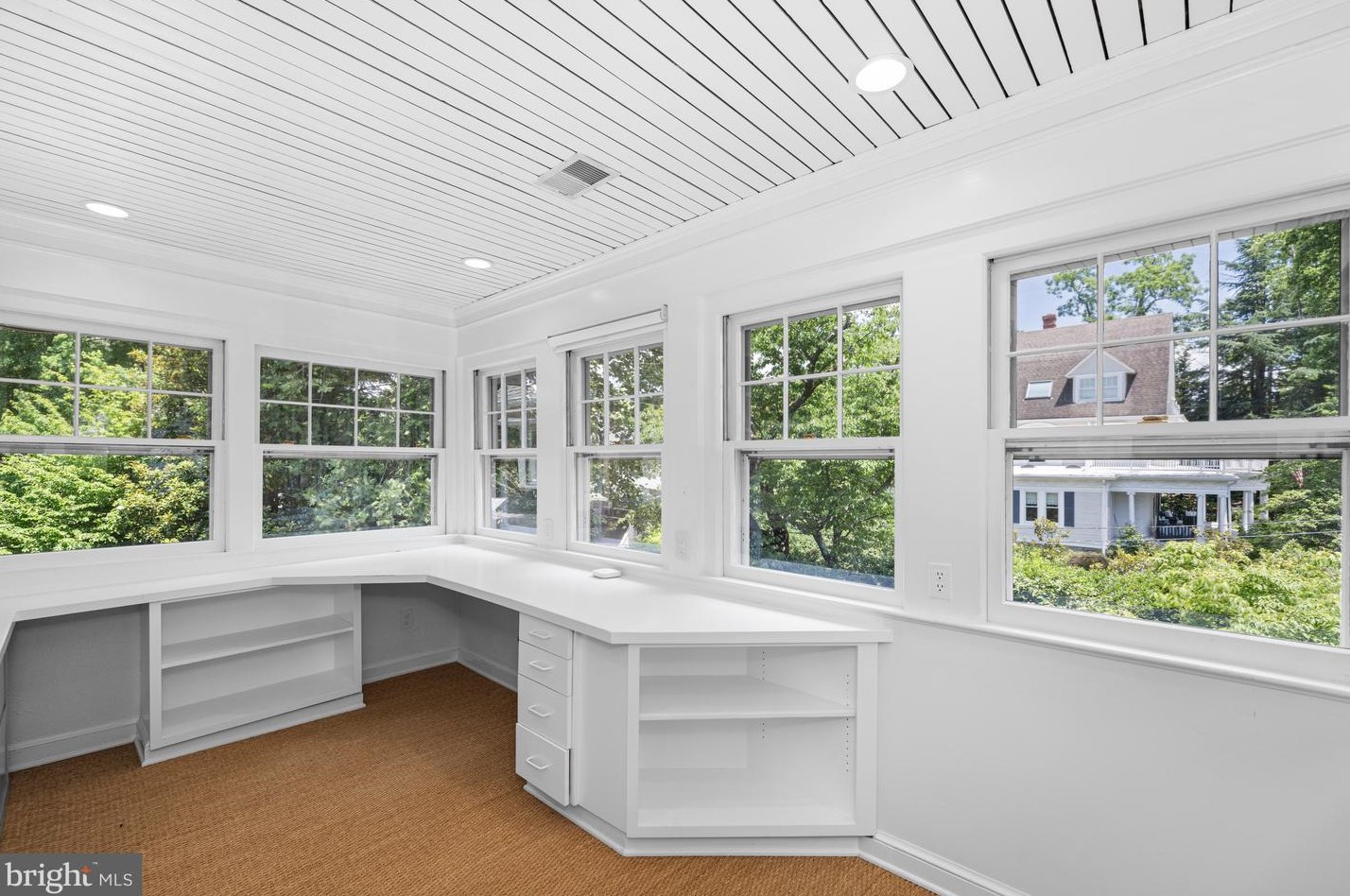 3301 Highland Pl, Washington DC  20008-3234 exterior