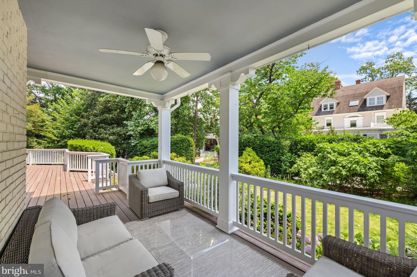 3301 Highland Pl, Washington DC  20008-3234 exterior