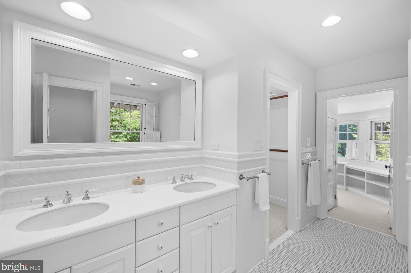 3301 Highland Pl, Washington DC  20008-3234 exterior