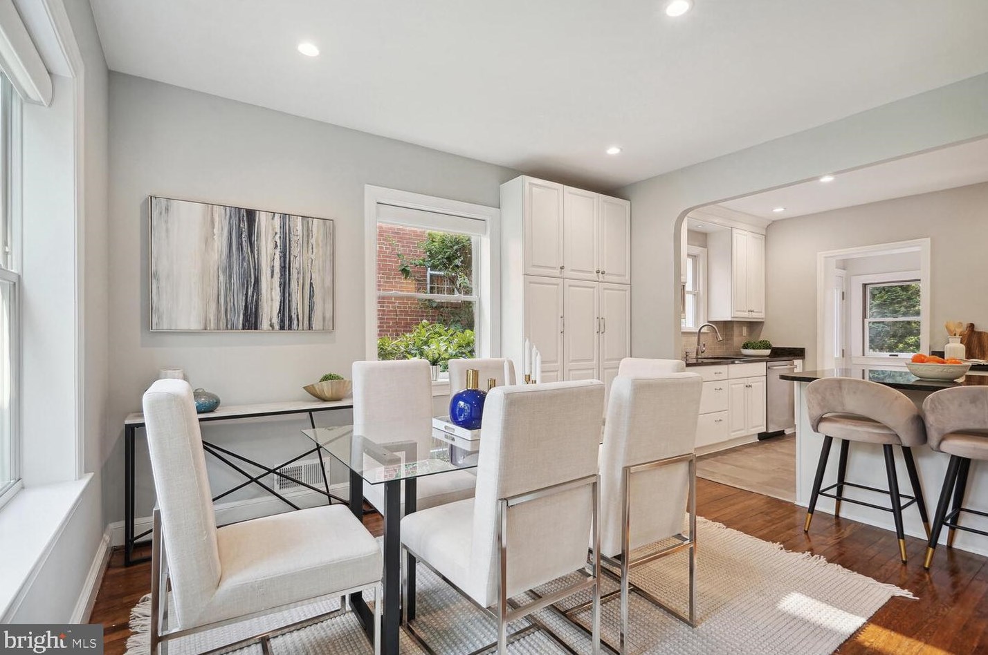 3932 Garrison St, Washington DC  20016-4220 exterior