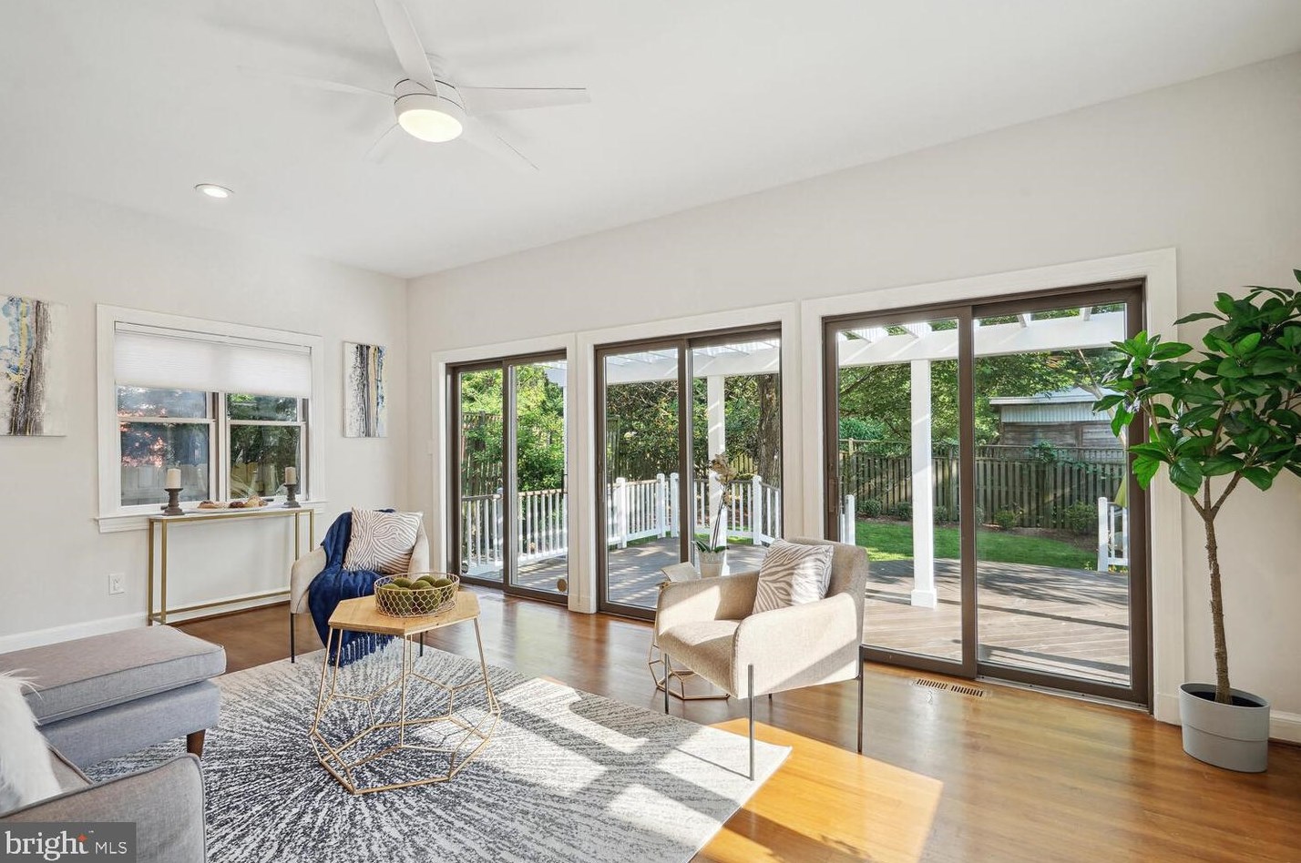 3932 Garrison St, Washington DC  20016-4220 exterior