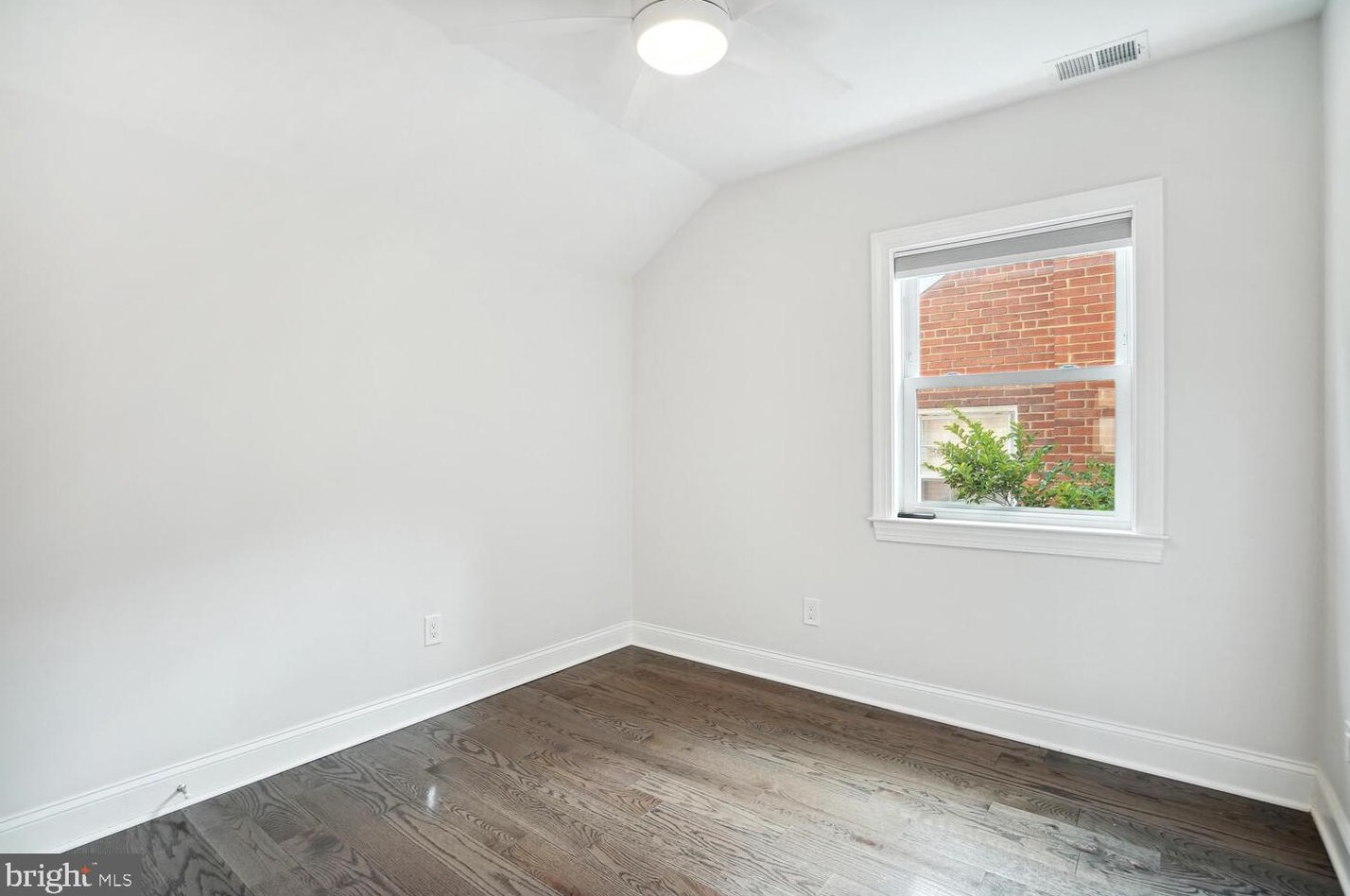 3932 Garrison St, Washington DC  20016-4220 exterior