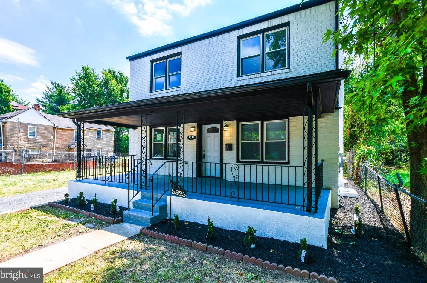 5325 B St Se, Washington, DC 20019