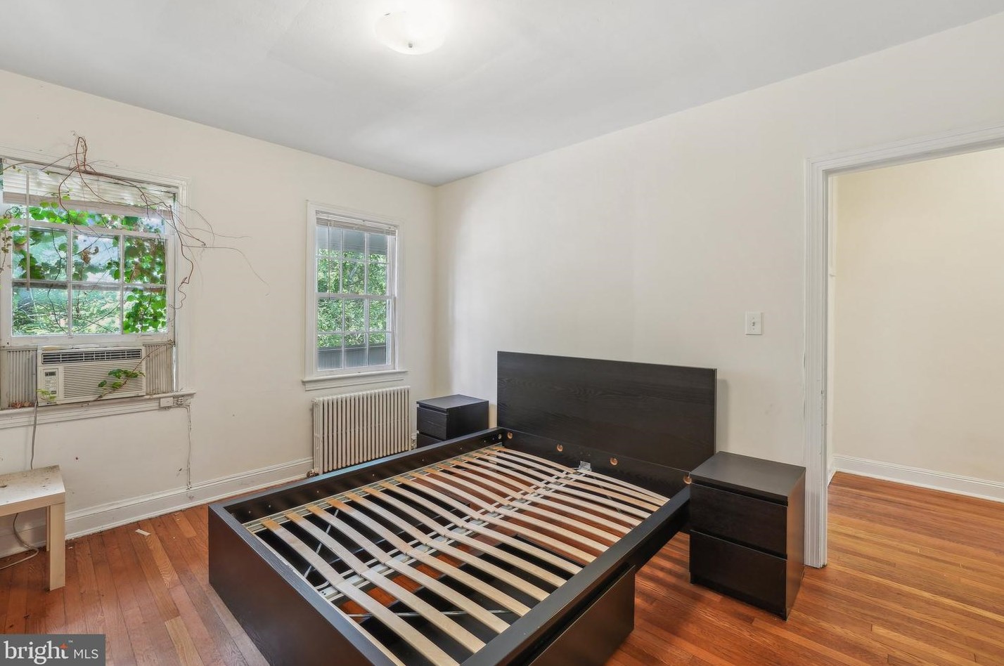 3925 W St, Washington DC 20020-5717 exterior