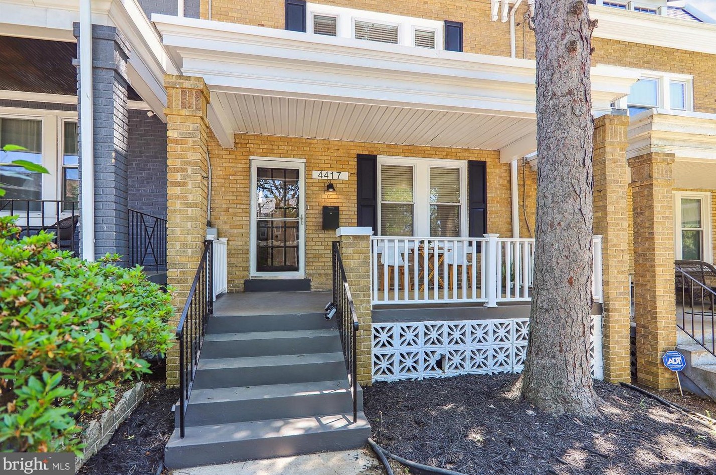 4417 3rd St, Washington, DC 20011-7317