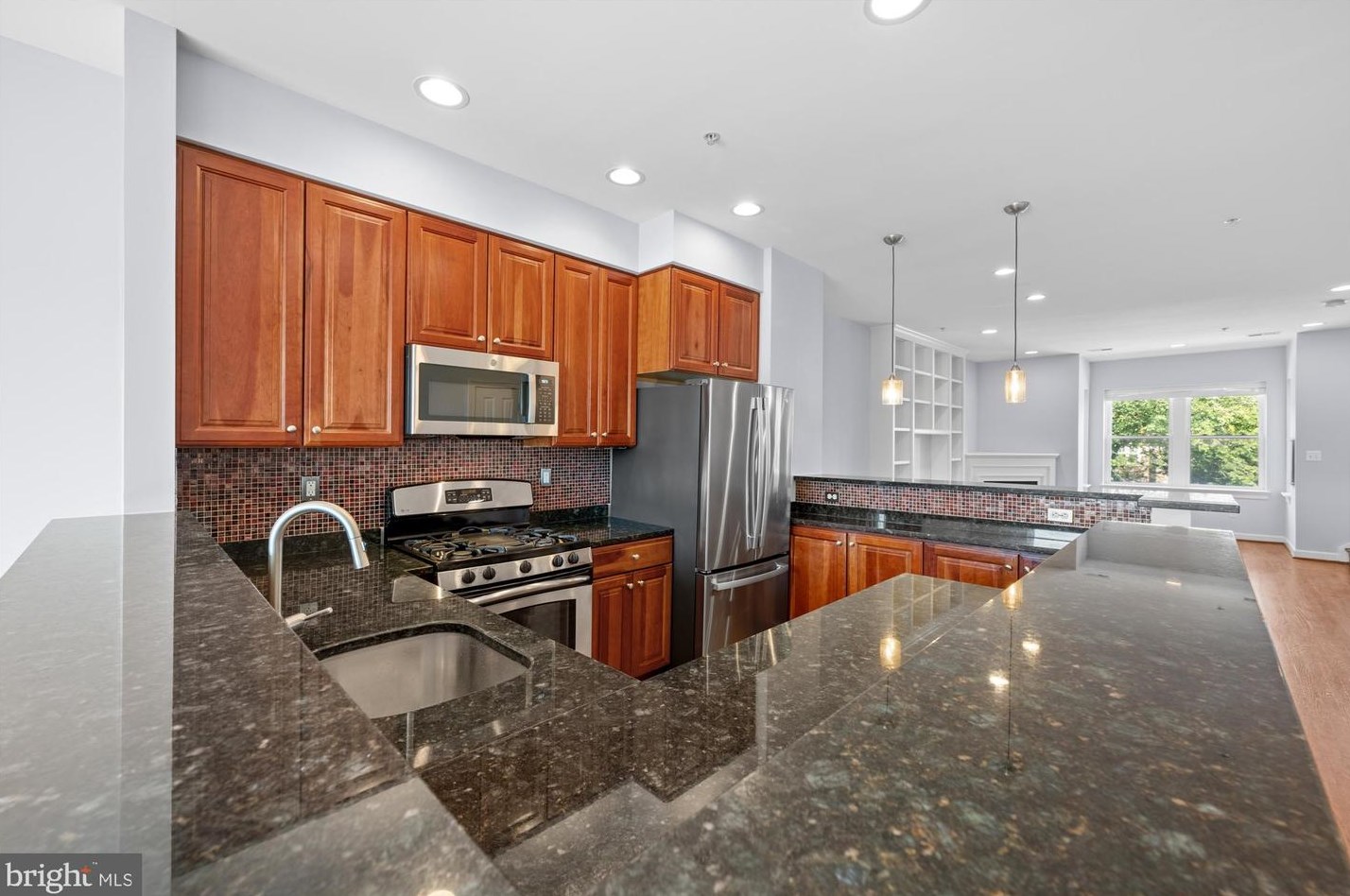 526 15th St Se #b, Washington, DC 20003