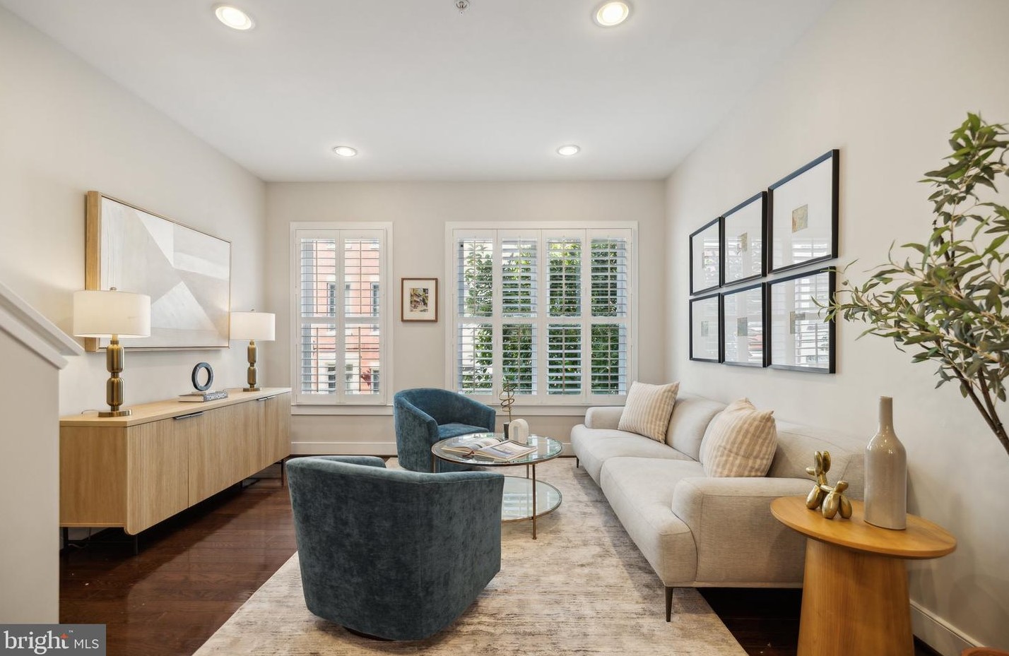 578 Regent Pl, Washington DC 20017-2000 exterior