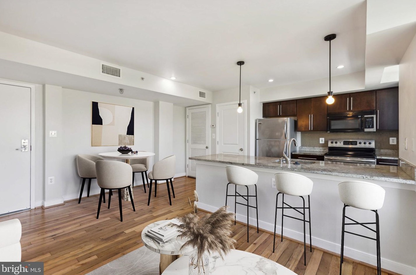 420 16th St Se #301, Washington, DC 20003