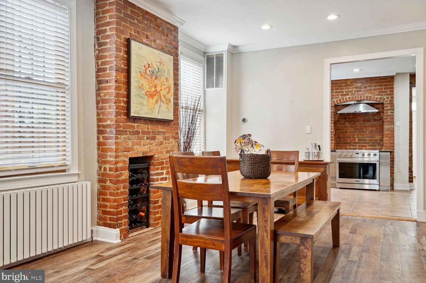 1426 F St, Washington DC  20004-1003 exterior