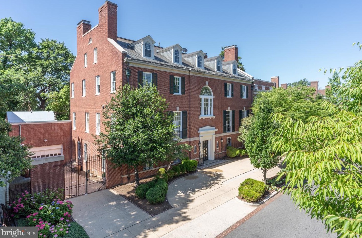 2230 S St, Washington, DC 20008-1917