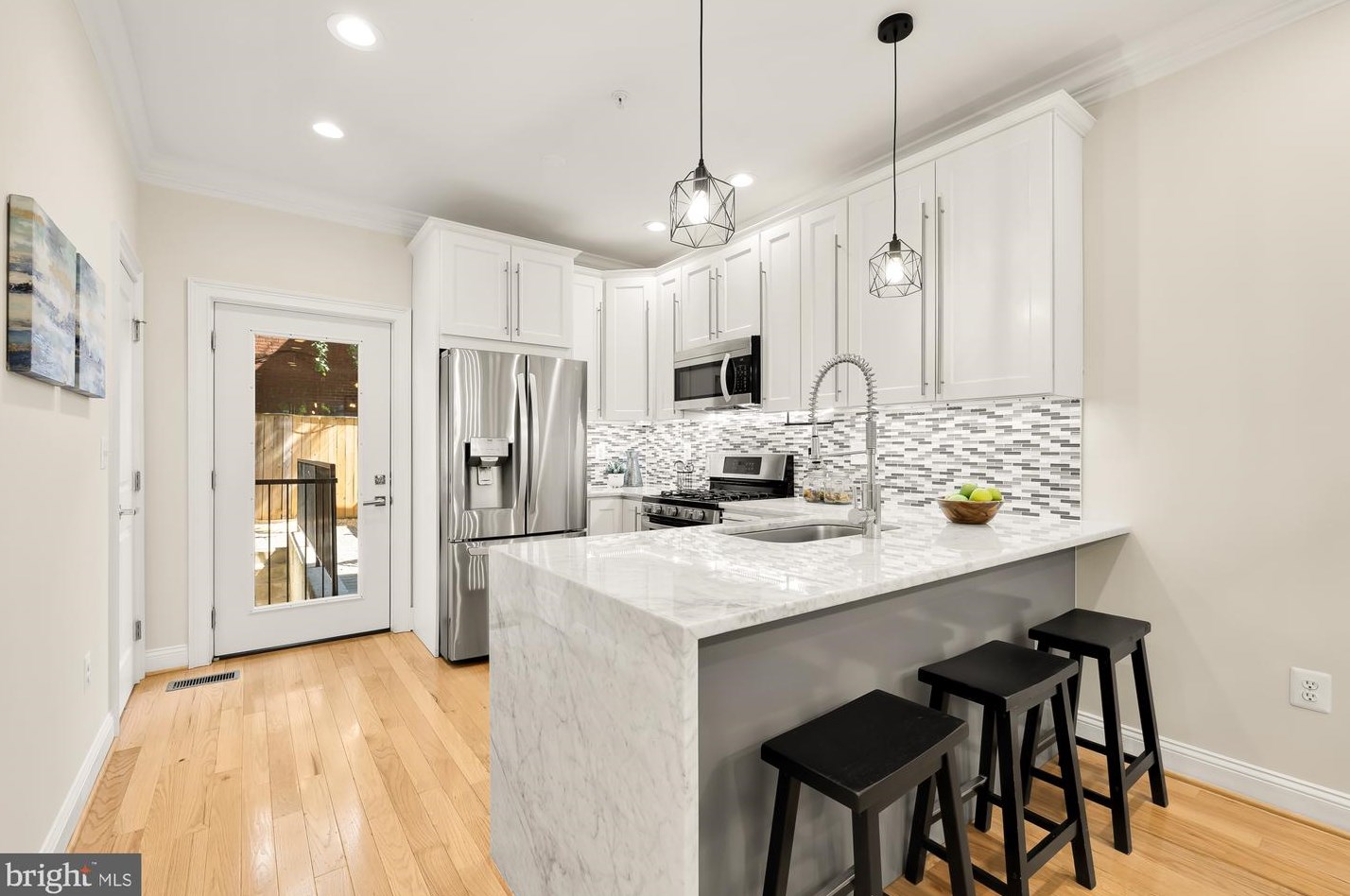 1028 D St, Washington DC 20002-2139 exterior