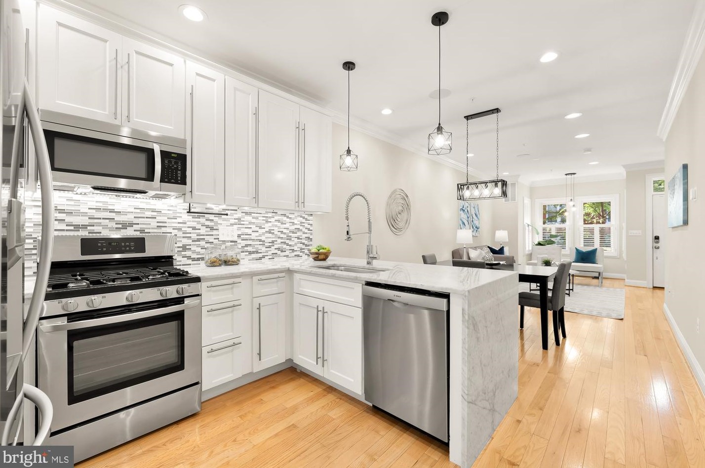 1028 D St, Washington DC 20002-2139 exterior