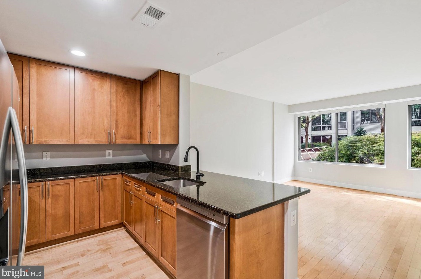 4101 Albemarle St Nw #312, Washington, DC 20016