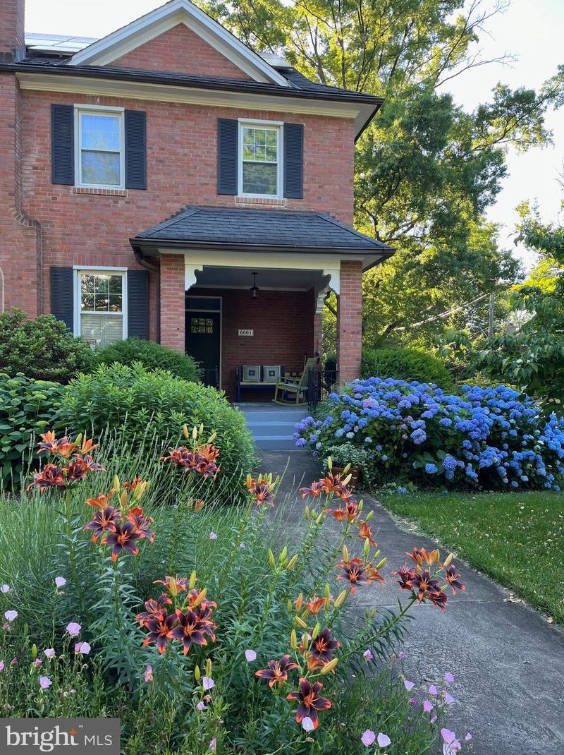 6001 33rd St Nw, Washington, DC 20015