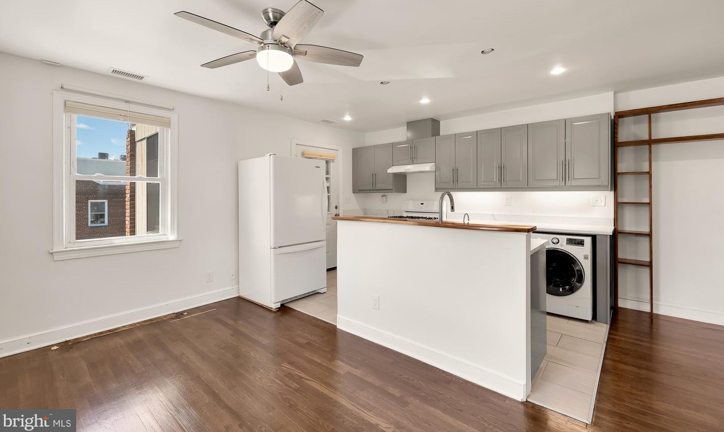 21 Hamilton St, Washington DC  20011-6715 exterior