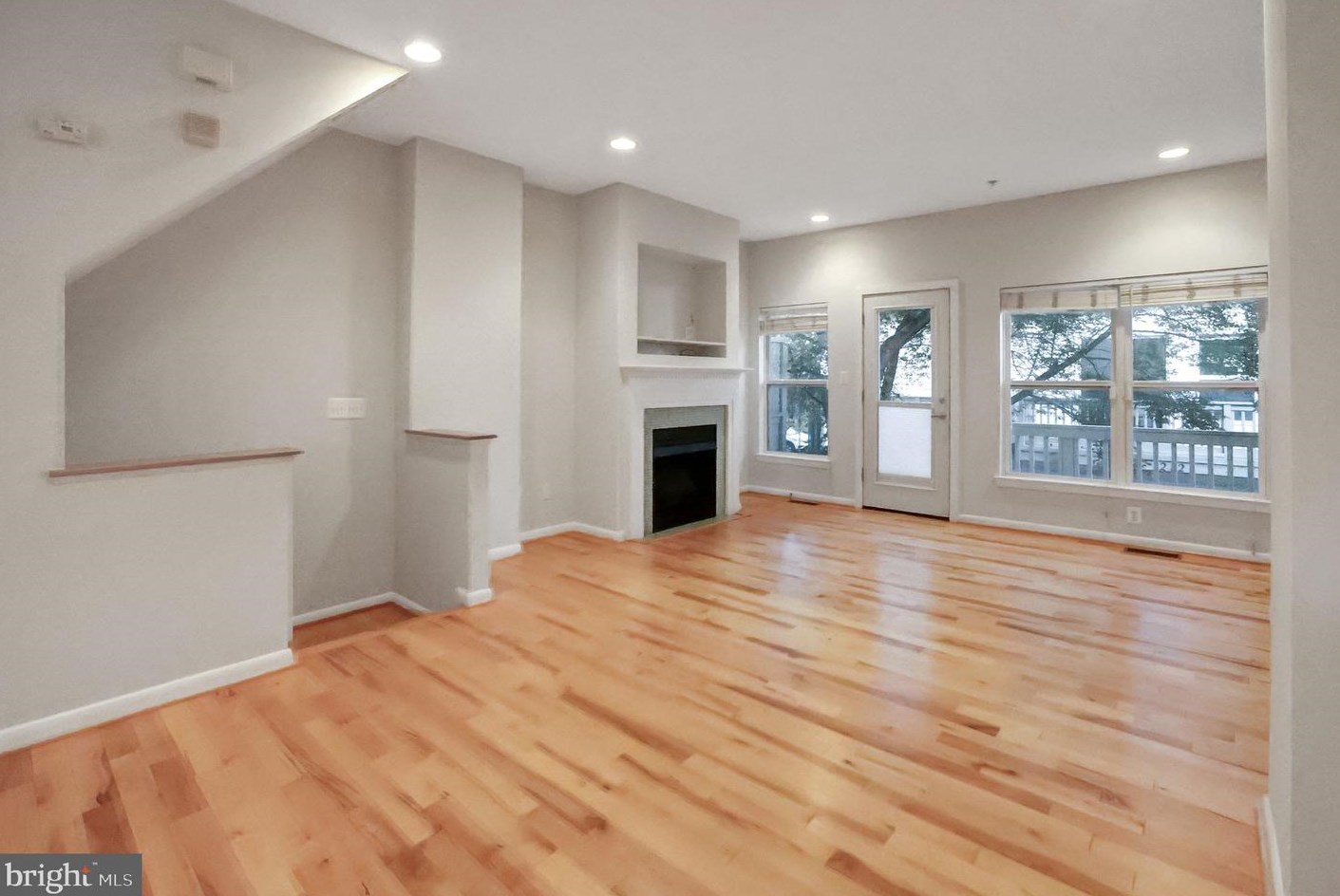 2133 12th Pl Nw, Washington, DC 20009
