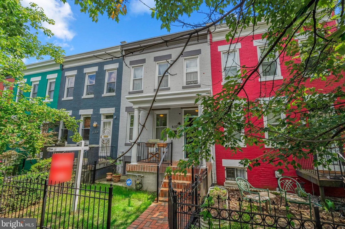 637 Morton Pl Ne, Washington, DC 20002