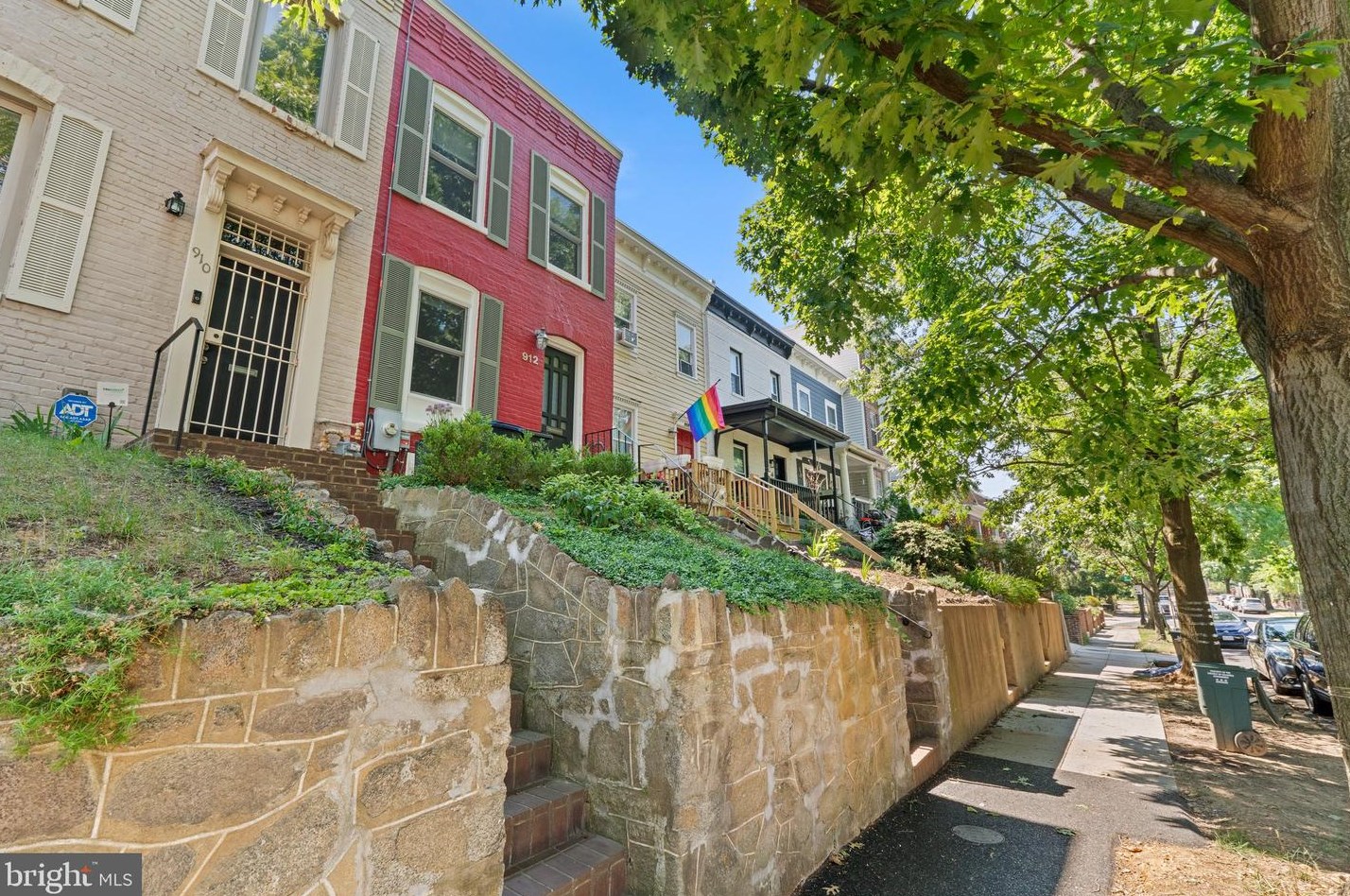912 15th St Se, Washington, DC 20003
