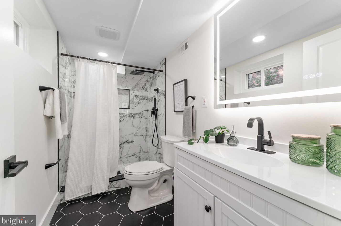 5503 Jay St, Washington DC  20019-7028 exterior