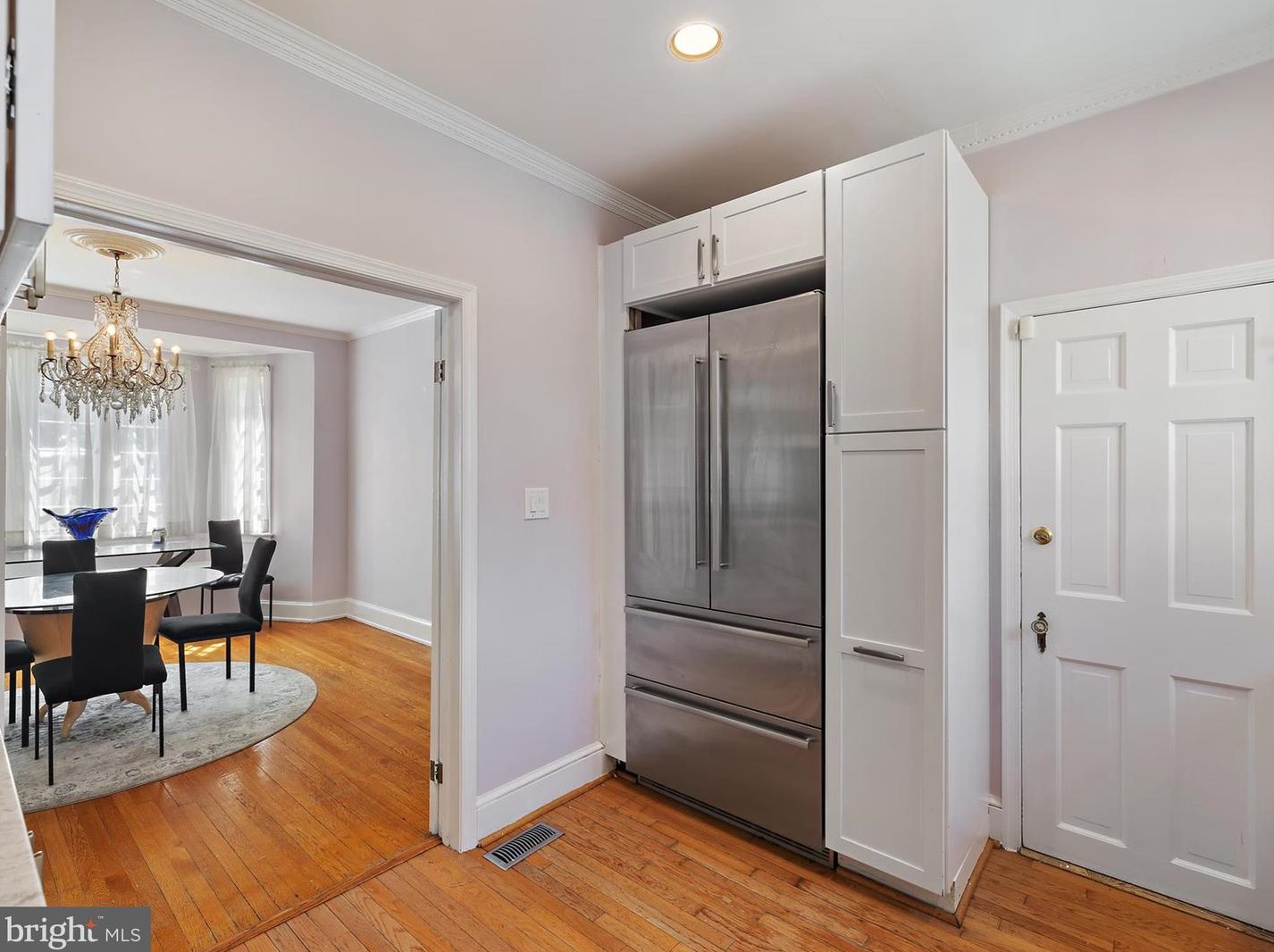 5376 28 St, Washington DC  20007-3355 exterior