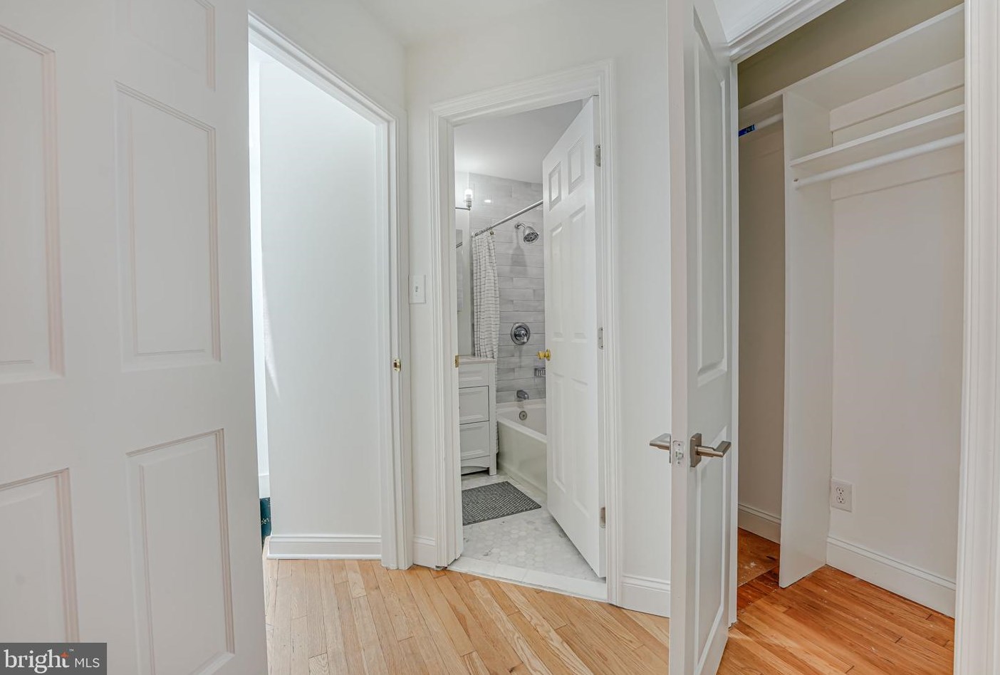 1320 27th St, Washington DC  20020-3656 exterior