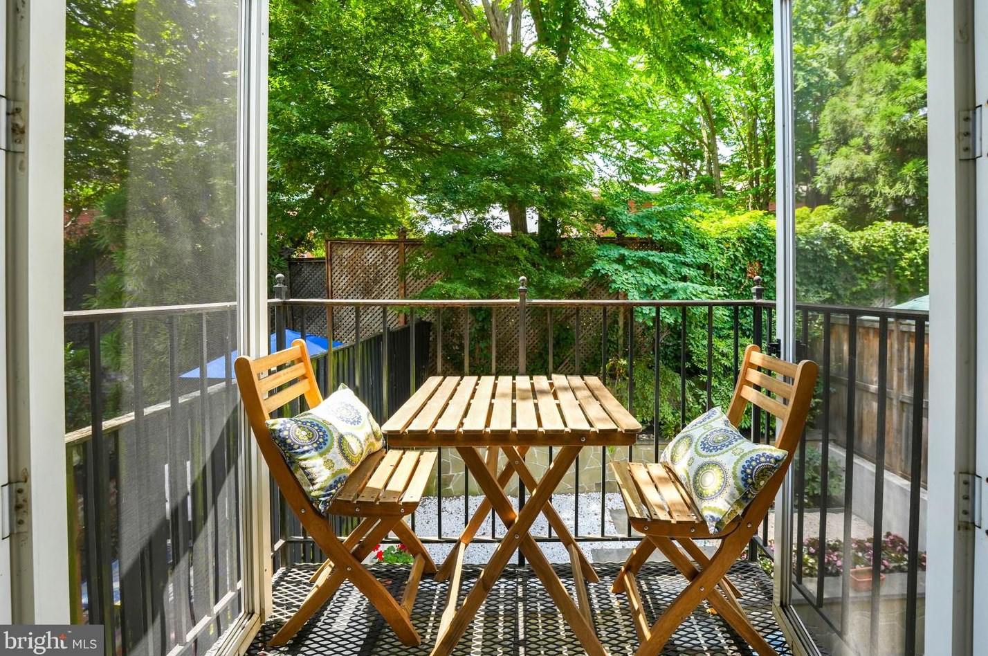 1320 27th St, Washington DC  20020-3656 exterior