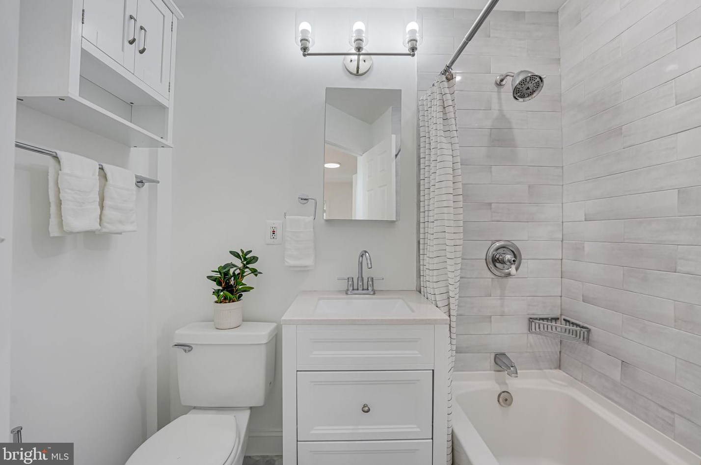 1320 27th St, Washington DC  20020-3656 exterior